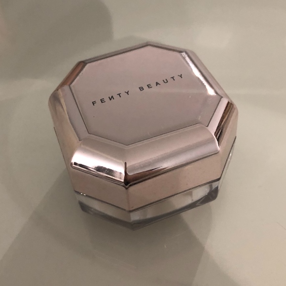 FENTY BEAUTY BY RIHANNA Pro Filt'r Setting Powder - Picture 1 of 3